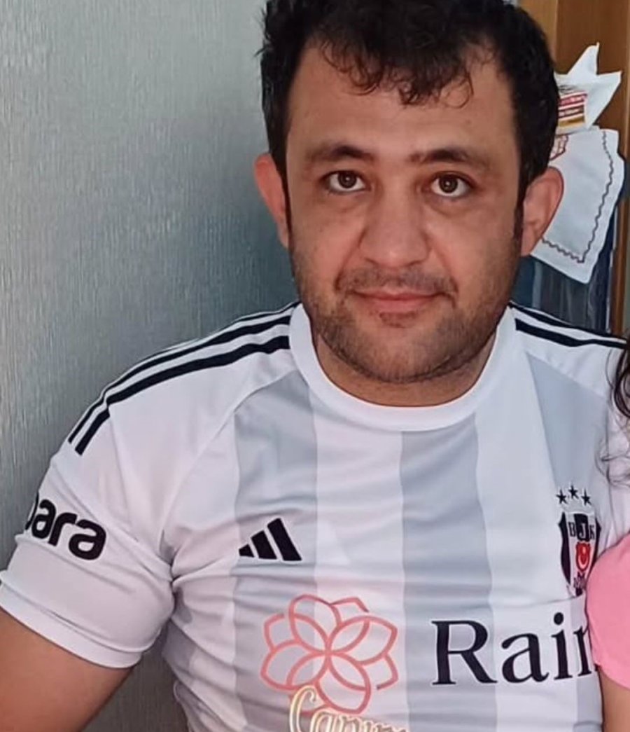 Konya’daki Feci Kazada Hayatını Kaybeden Öğretmene Acı Veda