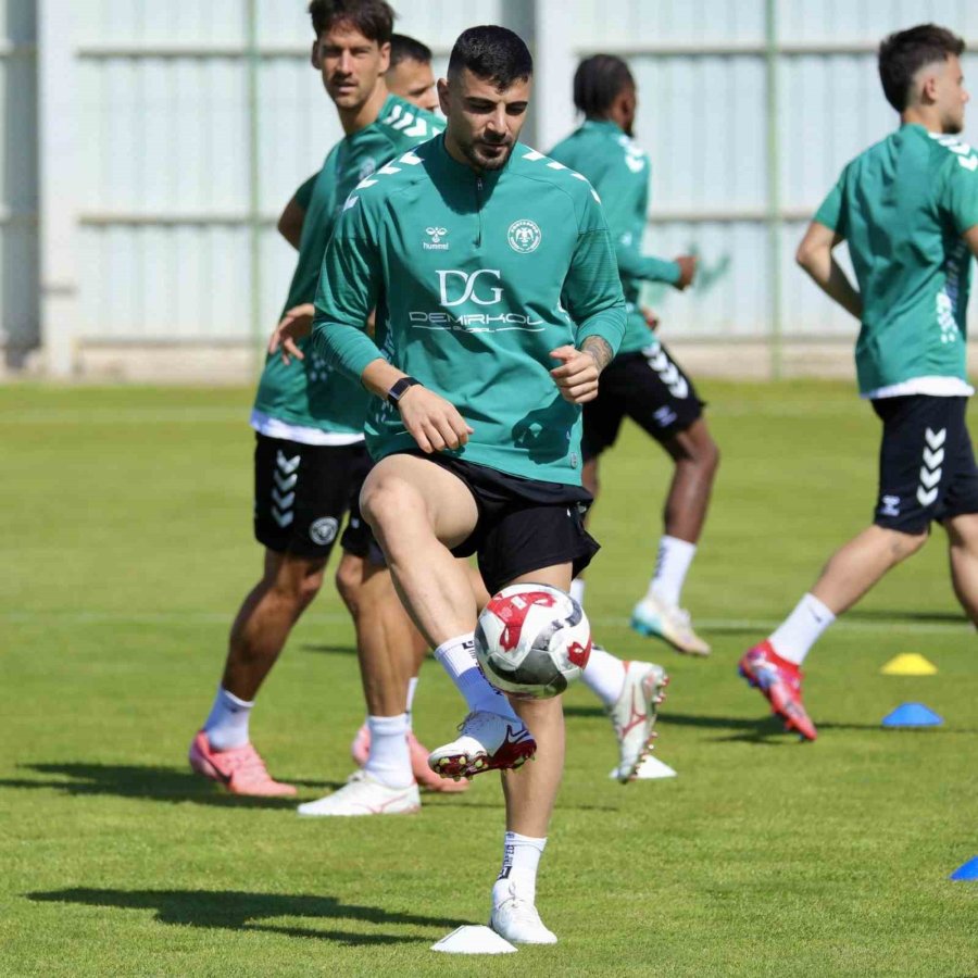 Konyaspor, Kasımpaşa Maçının Hazırlıklarını Tamamladı
