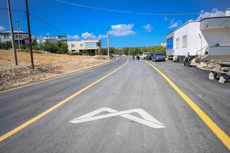 Mersin Büyükşehir Belediyesi Gülnar’da Yolları Yeniledi