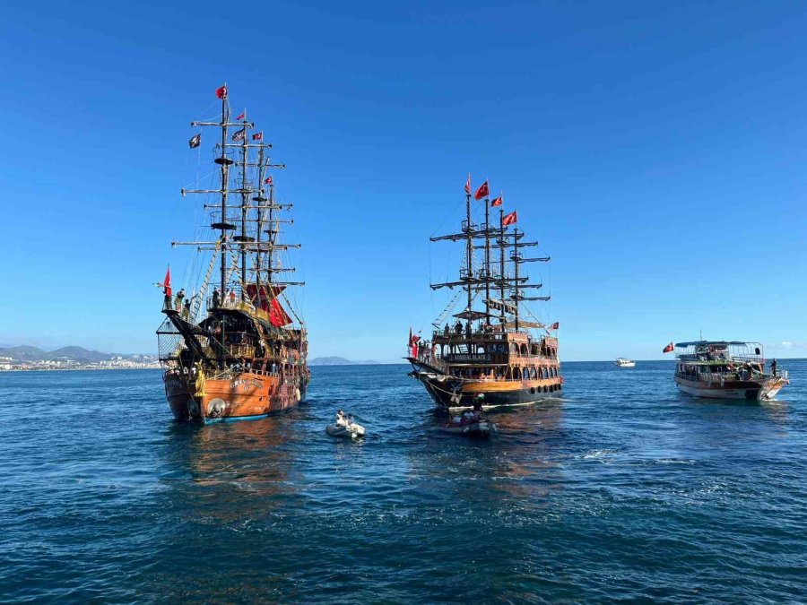 Alanya’da Gazze’ye Destek Yürüyüşü