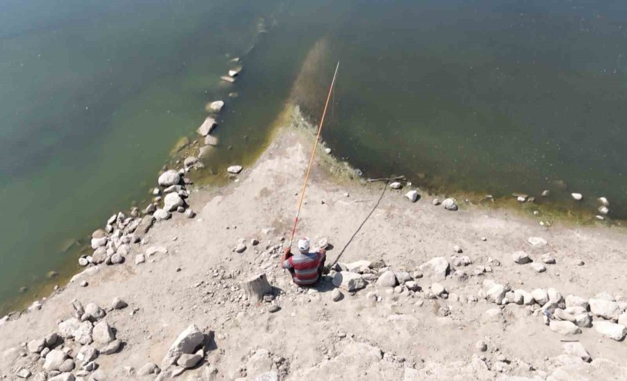Güzelyurt Göleti’nde Vatandaşların Balık Tutma Keyfi