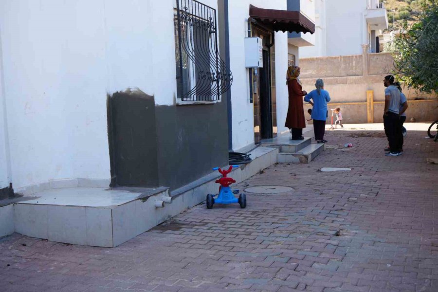 6 Çocuğun Üzerine Benzin Döküp Mahalleye Kabusu Yaşattı, Verilen Karar Aileleri Şoke Etti