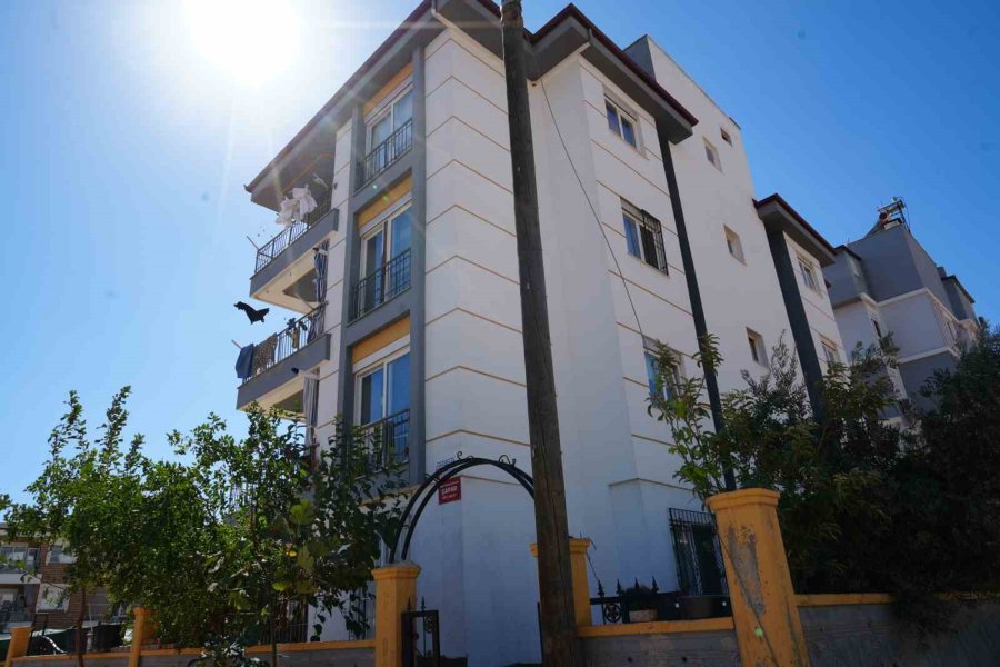 6 Çocuğun Üzerine Benzin Döküp Mahalleye Kabusu Yaşattı, Verilen Karar Aileleri Şoke Etti