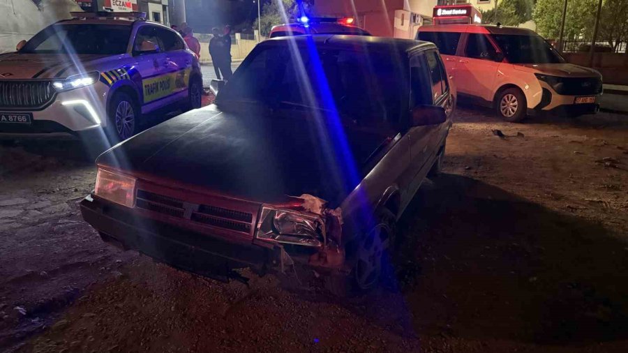 Antalya’da Alkollü Sürücü Bariyerlere Çarpıp Kaçtı, 58 Bin Tl Ceza Yedi