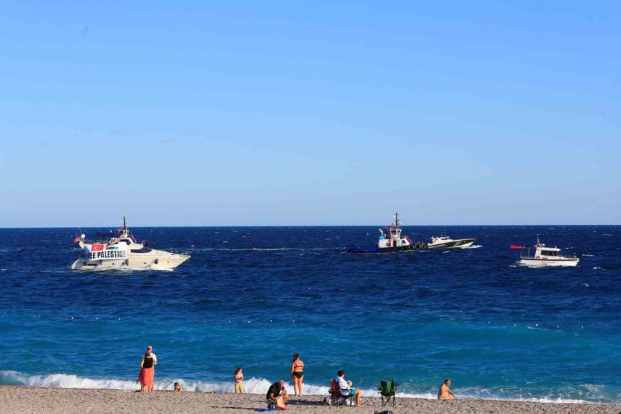 Binlerce Antalyalı Gazze İçin Yürüdü