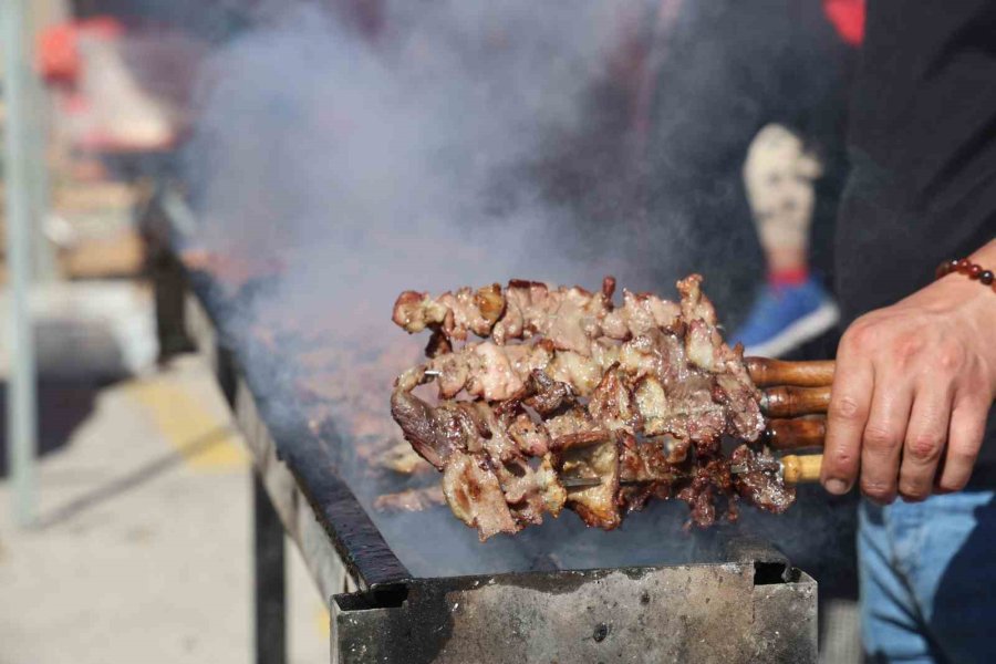 Çeşit Çeşit Erzurum Yöresel Ürünü Konya’da