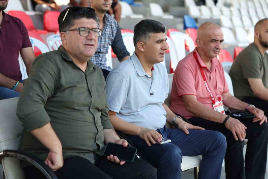 Akdeniz Belediye Spor, Sezona Galibiyetle Başladı