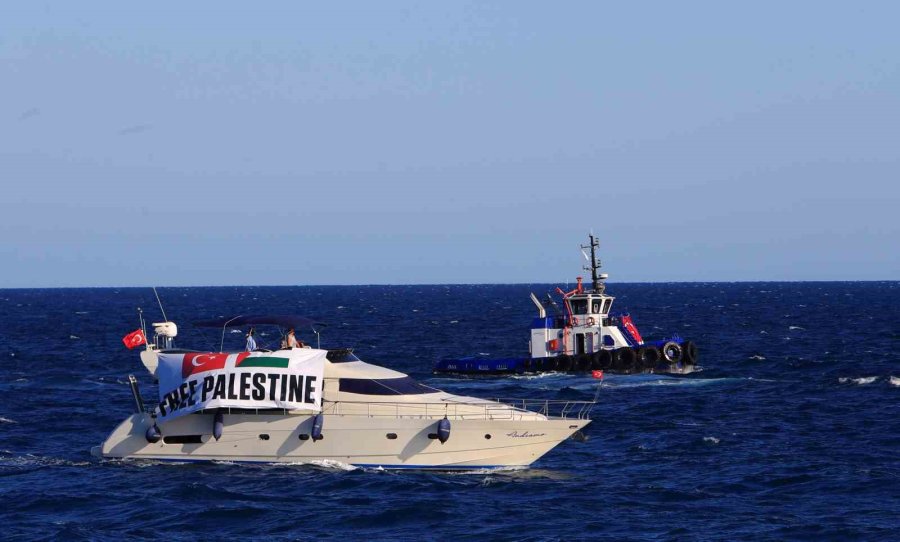 Binlerce Antalyalı Gazze İçin Yürüdü