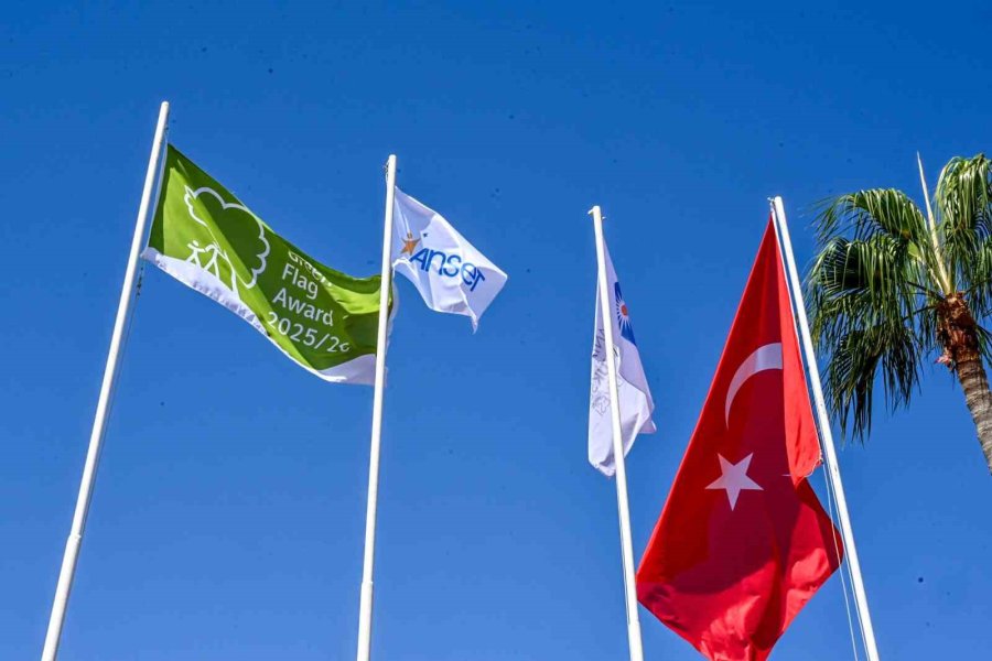 Antalya’ya Yeşil Bayrak Onuru: Atatürk Kültür Parkı Uluslararası Ödüle Layık Görüldü