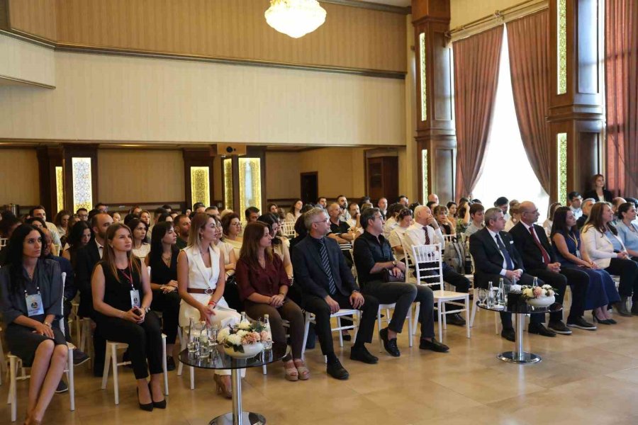 Mersin’de ’köklerden Geleceğe Türk Aile Yapısı Çalıştayı’ Gerçekleştirildi