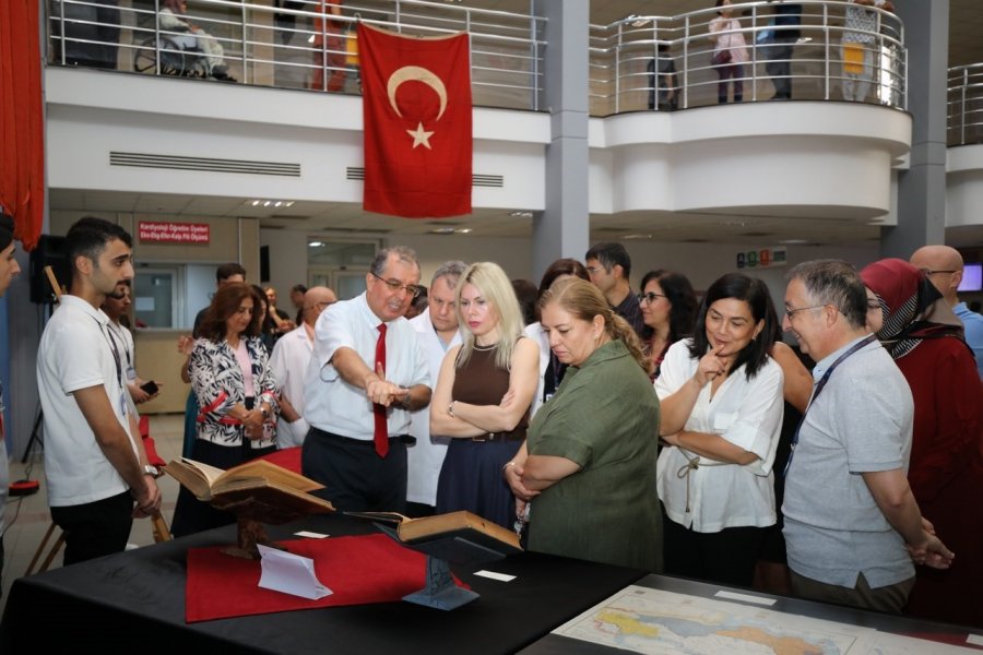 Türkiye Cumhuriyeti’nin İlk Altın Parası 100. Yılında Akdeniz Üniversitesi’nde