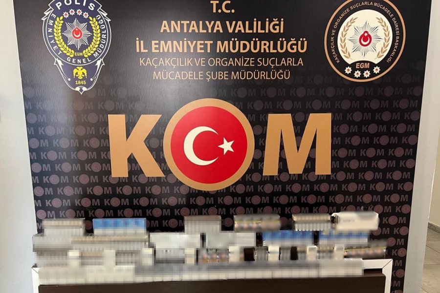 Antalya’da Çok Sayıda Kaçak Ürün Ele Geçirildi