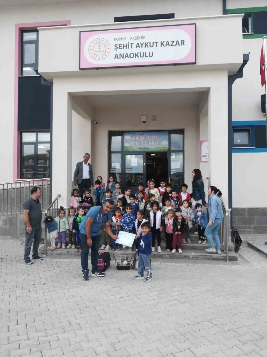 Akşehir’de Çocuklara Hayvan Sevgisi Aşılandı