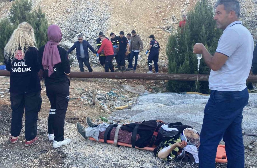 İşçilerin Hayatını Kaybettiği Minibüsün Şoförü Ehliyetsiz Çıktı: 4 Ölü, 14 Yaralı