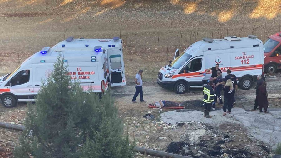 İşçi Servisi Şarampole Devrildi: 5 Ölü, 14 Yaralı