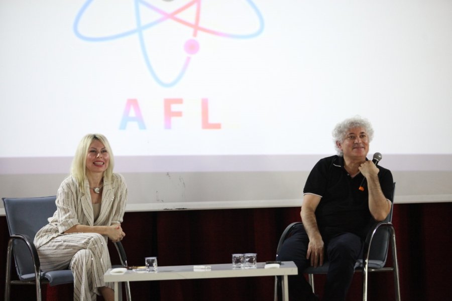 Prof. Dr. Ömer Özkan:" Sma Tedavisi Patentini Bir Kişi Aldığı İçin Başkası Üretemiyor, 2 Milyon Dolar Verilmek Zorunda Kalınıyor"