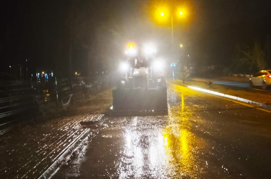 Alanya Belediyesi Olumsuz Hava Şartlarına Karşı Teyakkuzda