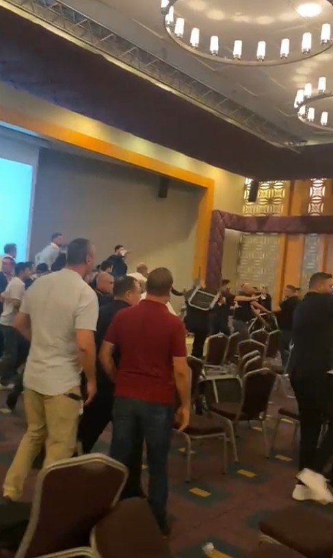 Türsab Muratpaşa Seçiminde Tekme Ve Yumruklar Konuştu