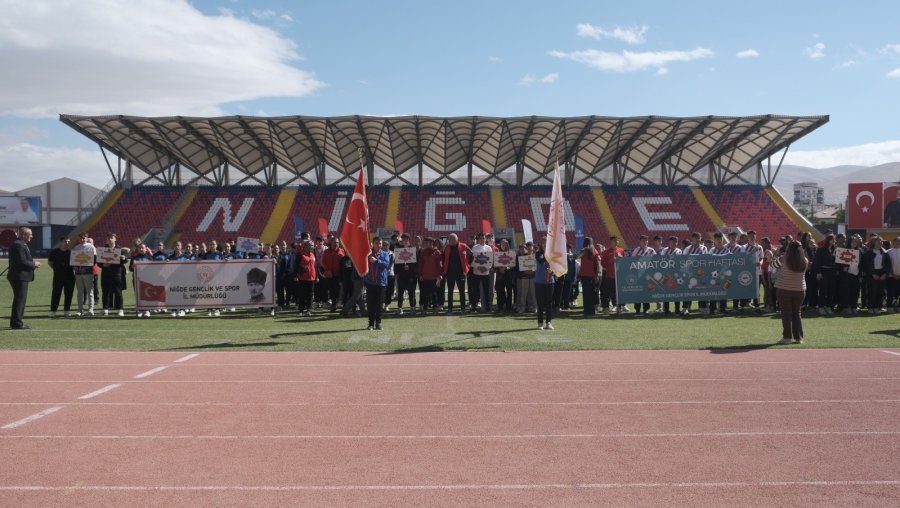 Niğde’de Amatör Spor Haftası Kutlamaları Başladı