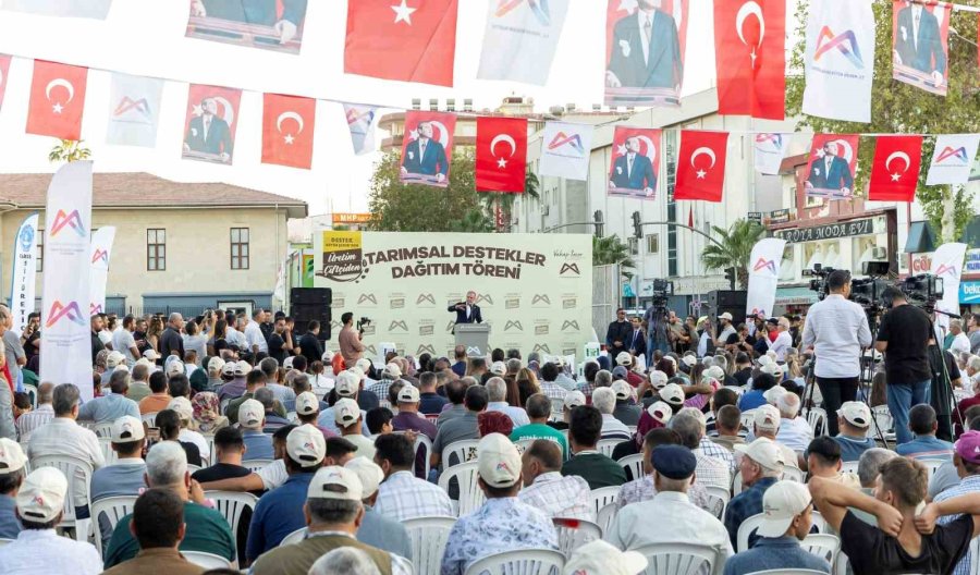 Başkan Seçer, Tarsus Ve Çamlıyaylalı Üreticilerle Buluştu