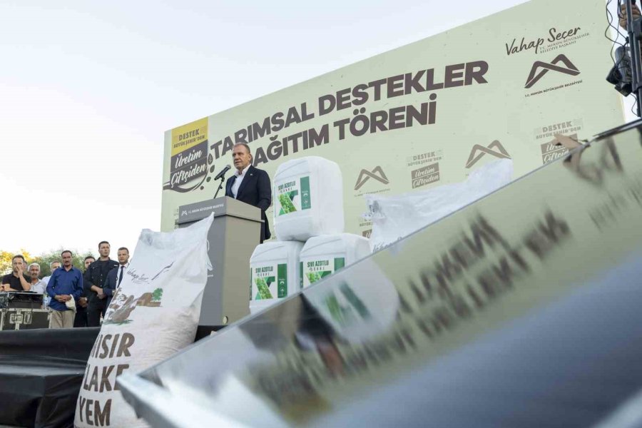 Başkan Seçer, Tarsus Ve Çamlıyaylalı Üreticilerle Buluştu