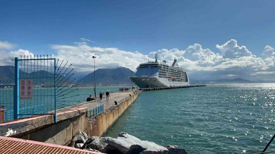 Lüks Kruvaziyer 2 Sene Sonra Tekrar Alanya’da