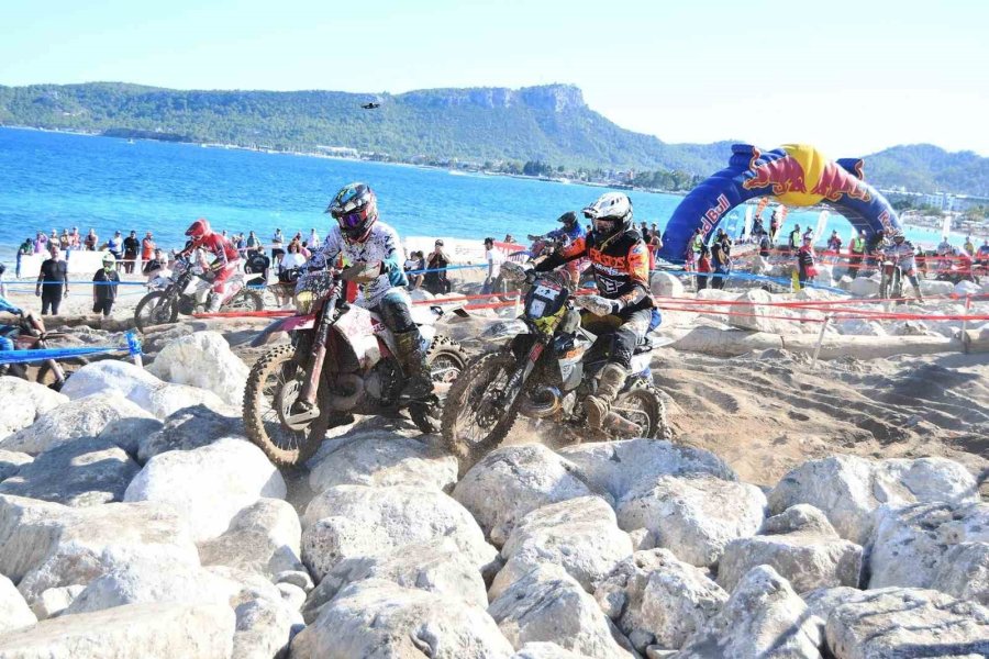 Sea To Sky Enduro Motosiklet Yarışları Başladı