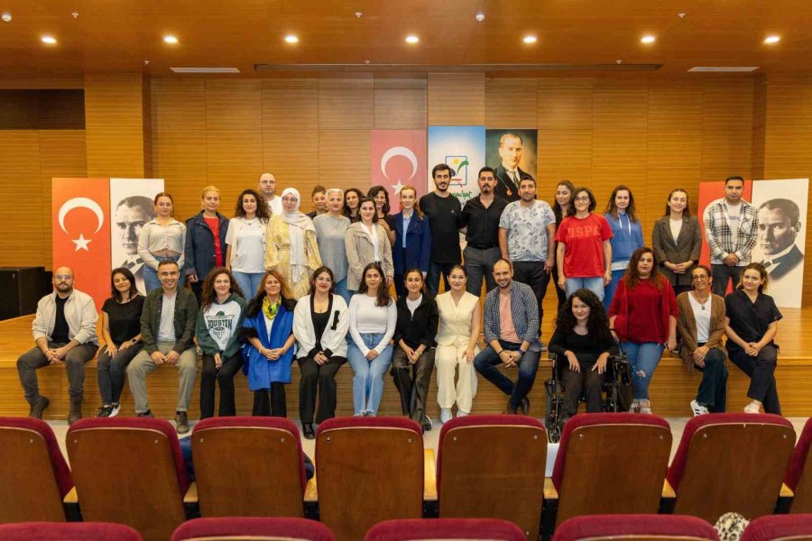 Manavgat Kent Tiyatrosu’nda Oyuncu Seçimleri Tamamlandı