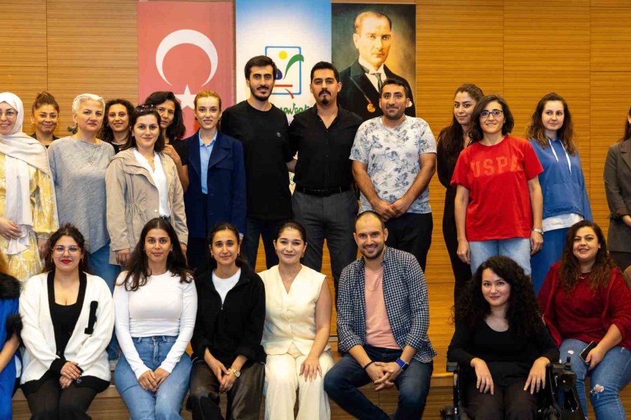 Manavgat Kent Tiyatrosu’nda Oyuncu Seçimleri Tamamlandı