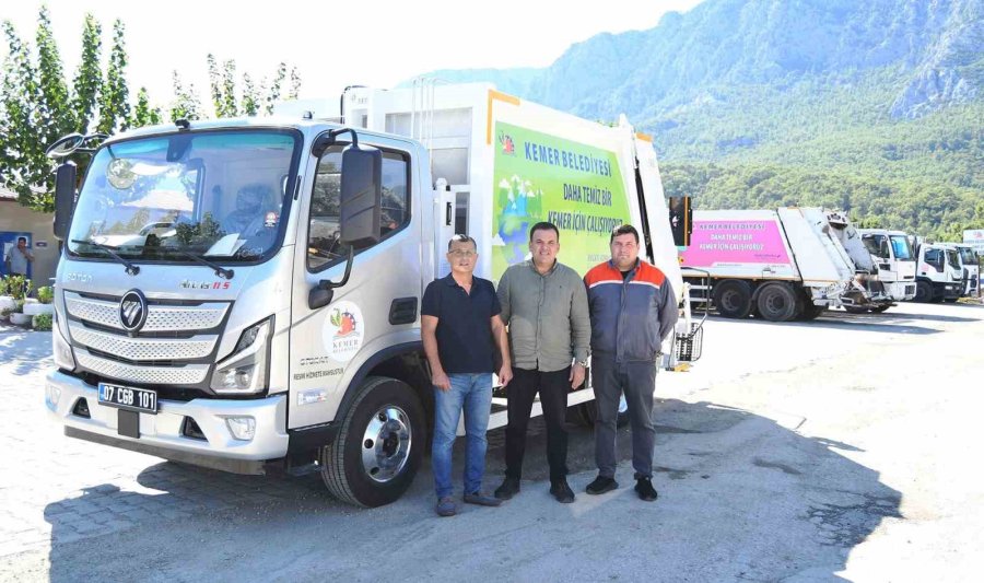 Kemer Belediyesi Araç Filosu Büyüyor