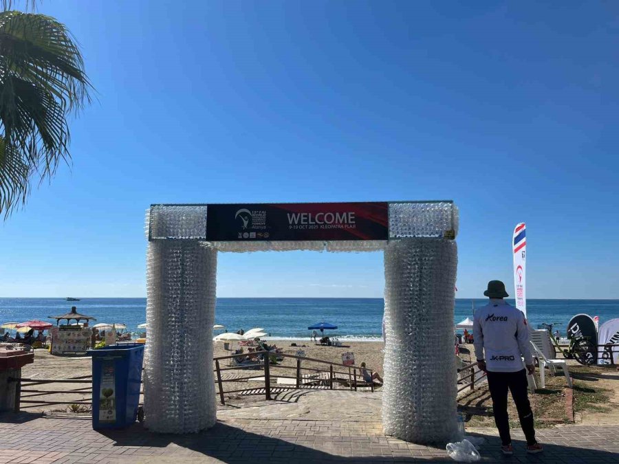 Dünya Yamaç Paraşütü Hedef Şampiyonası Alanya’da Başladı