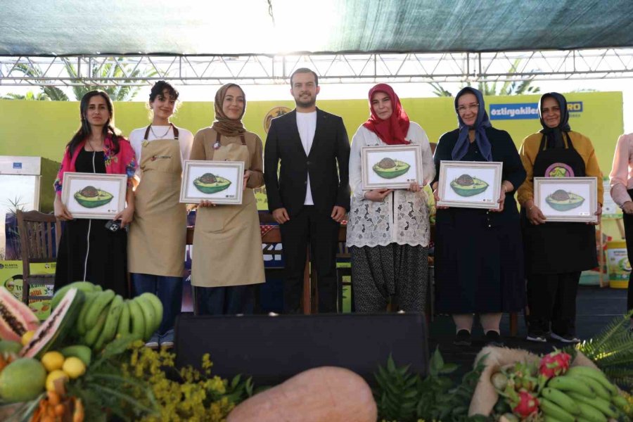 4. Alanya Tropikal Meyve Festivali Başladı