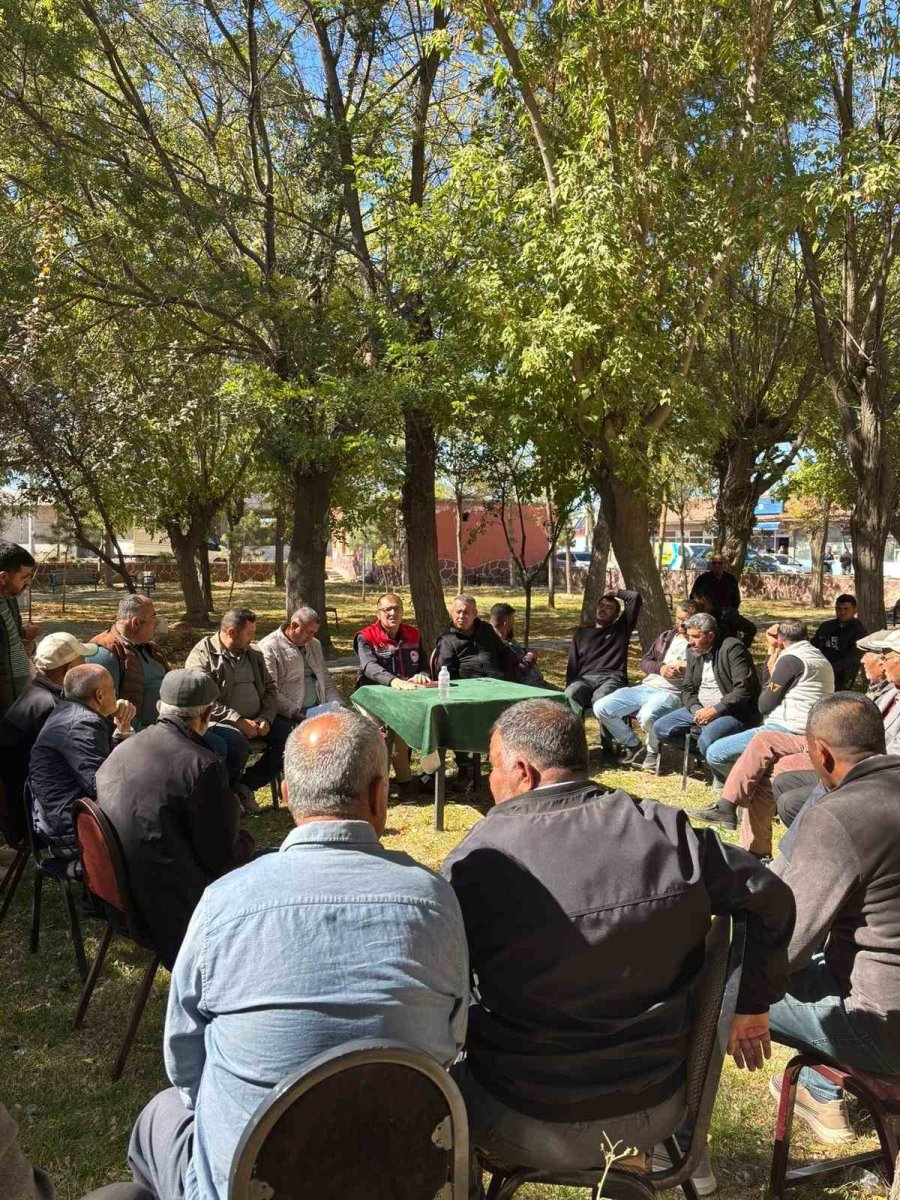 Niğde’de Çiftçilere Üretim Planlaması Ve Yeni Destek Modeli Anlatıldı