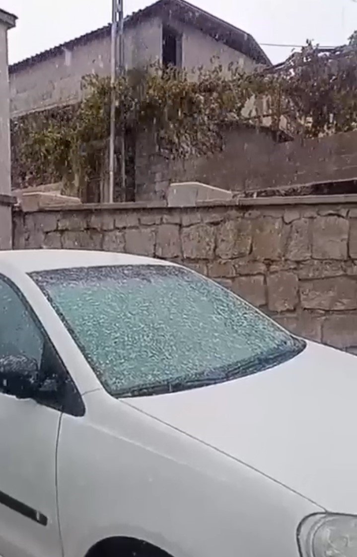 Aksaray’a Mevsimin İlk Karı Yağdı