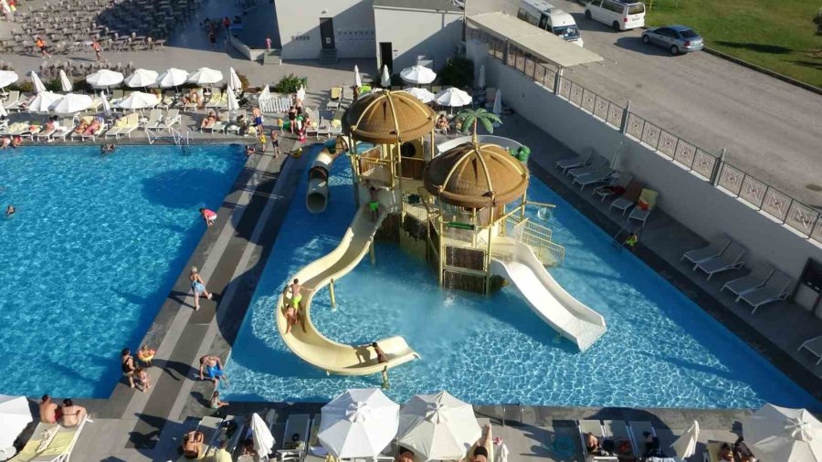 Antalya’da Yaz Sezonu Turizmcilerin Beklentilerini Karşıladı