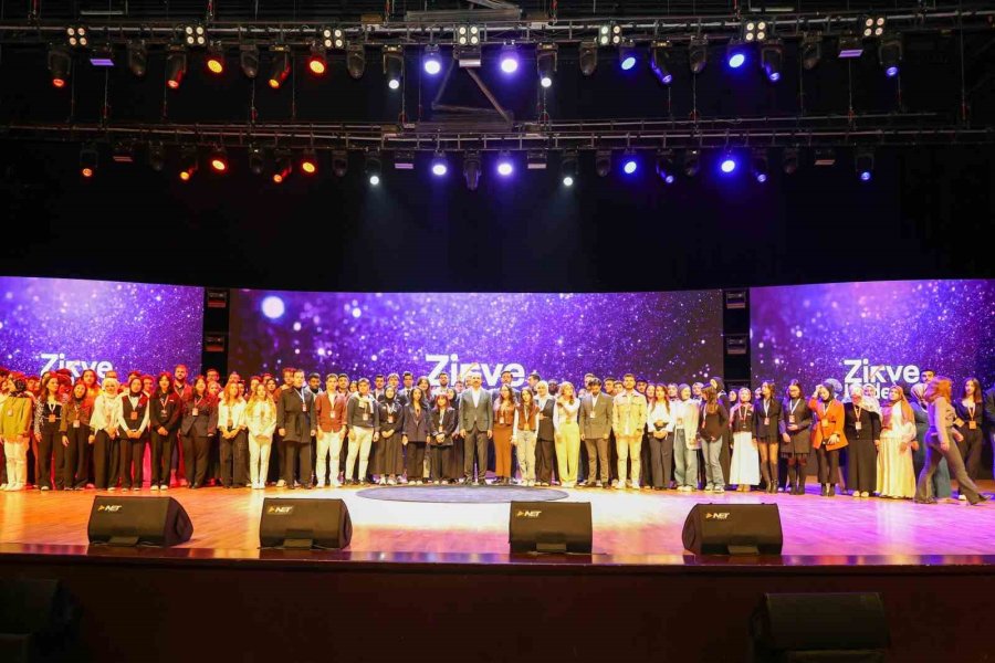 "kademe Kariyer Zirvesi" Yapıldı