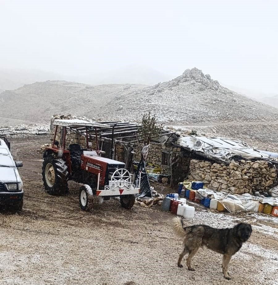 Mersin’de Anamur’un Yüksek Kesimlerine Mevsimin İlk Karı Düştü