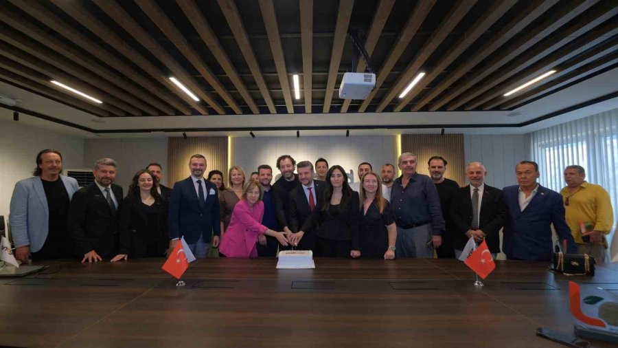 Antgiad Yeni Ofisini Açtı