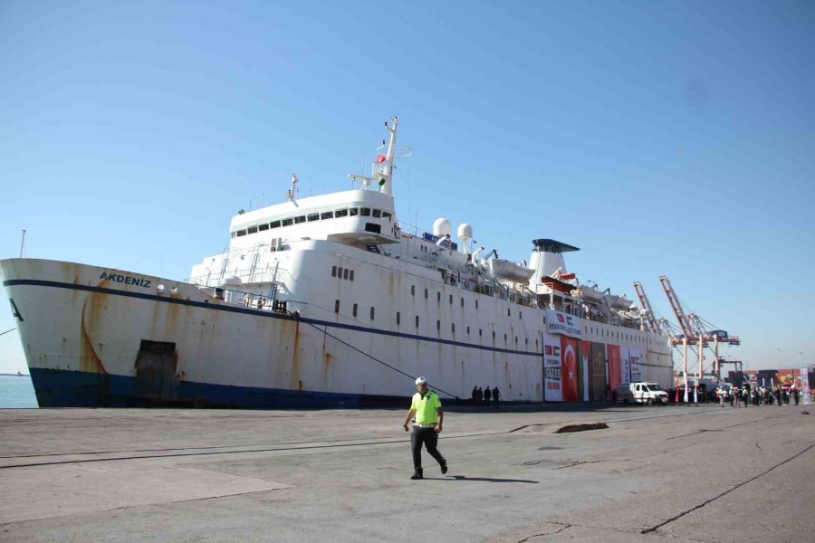17. İyilik Gemisi, Bakan Yerlikaya’nın Katıldığı Törenle Gazze’ye Uğurlandı