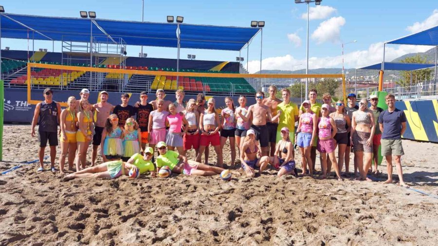 Alanya Uluslararası Plaj Sporları Kış Turizmini Canlandırıyor