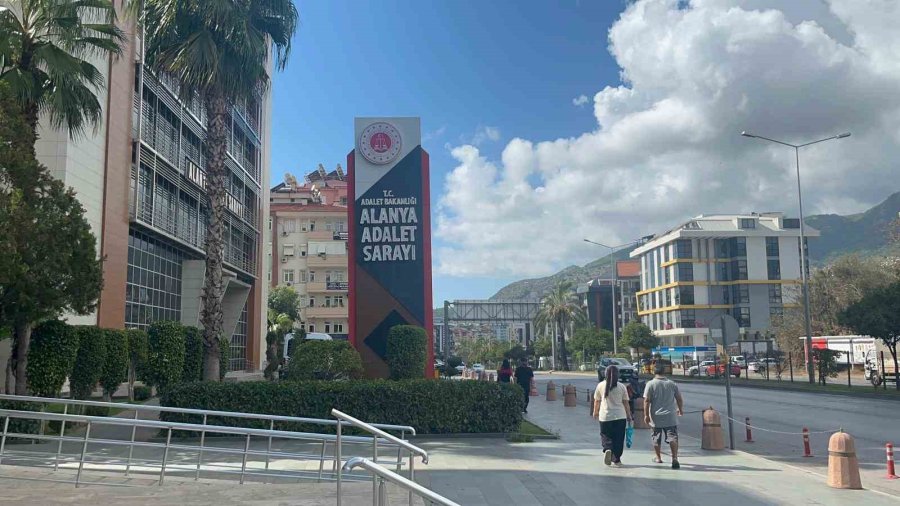 Cesedi Sarp Kayalıklarda Bulunmuştu: Olayla İlgili 2 Kişi Tutuklandı