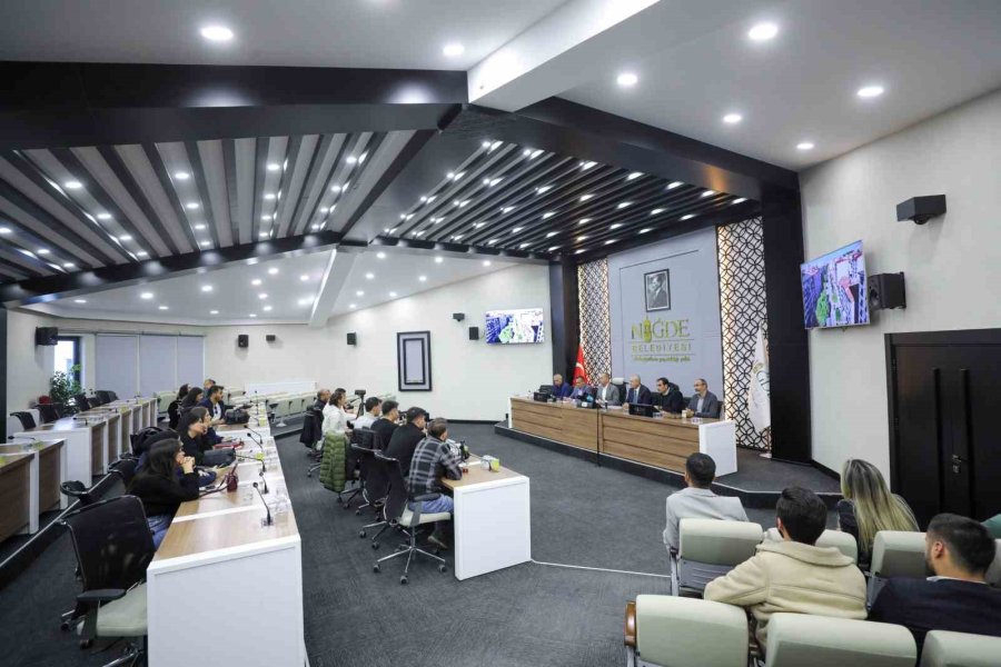 Niğde’de 20 Yıllık Trafik Hayali Gerçek Oldu: Tek Yön Dönemi Başladı