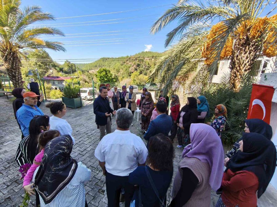 Alanya’da Dünya Kadın Çiftçiler Günü Kutlandı