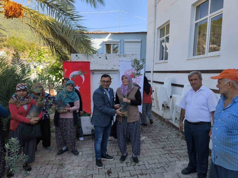 Alanya’da Dünya Kadın Çiftçiler Günü Kutlandı