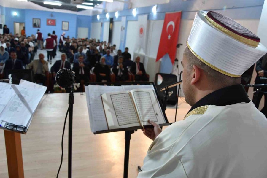 Antalya’da Hükümlü Kur’an-ı Kerim’i Ezberleyerek Hafız Oldu