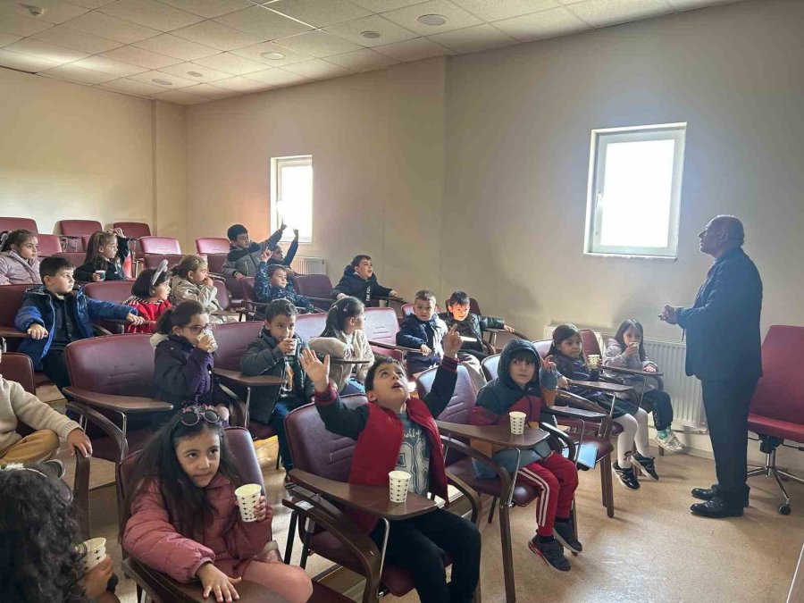 Minik Öğrenciler Tarımla Buluştu