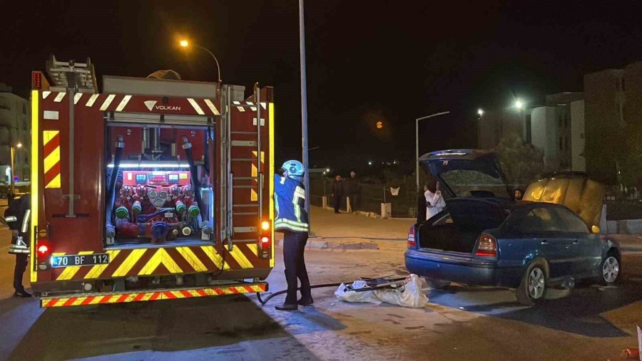 Karaman’da Seyir Halindeki Otomobil Alev Alarak Yandı