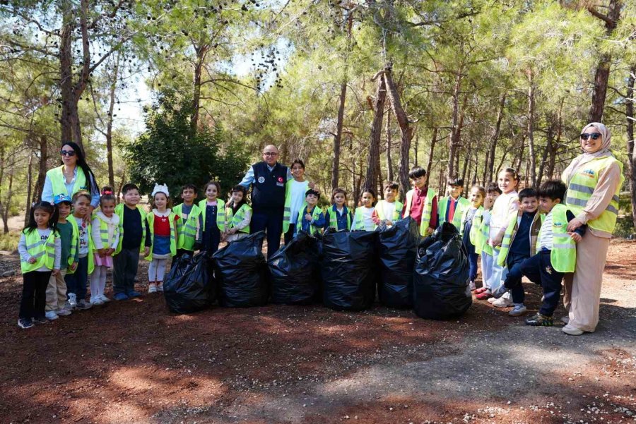 "takipçim Kadar Çöp Topluyorum": Aras Ve Minik Doğa Müfettişleri Görevde
