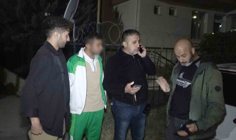 Kavga İçin Molotofkokteyli Hazırlarken Suçüstü Yakalandılar