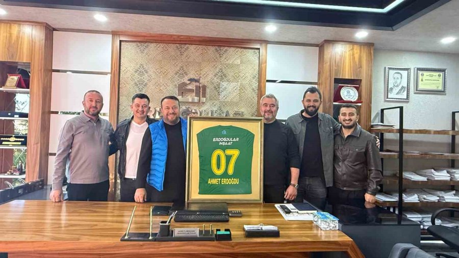 Korkuteli Belediyespor’un 2025-2026 Sezonu Ana Sponsoru Erdoğdular İnşaat Oldu